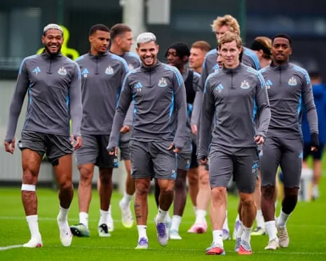 Newcastle's Manager Calls On Magpies to Show They're Contenders Versus Barcelona